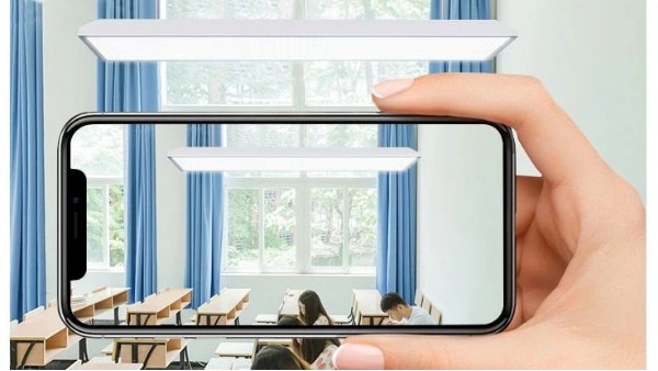 華輝教育照明對教室進(jìn)行改造后，為學(xué)生打造教室優(yōu)質(zhì)照明光環(huán)境