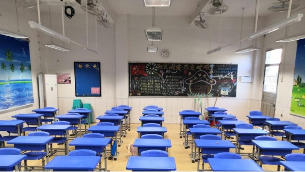 護(hù)眼的教室照明光環(huán)境對(duì)學(xué)生們的視力健康有哪些影響?