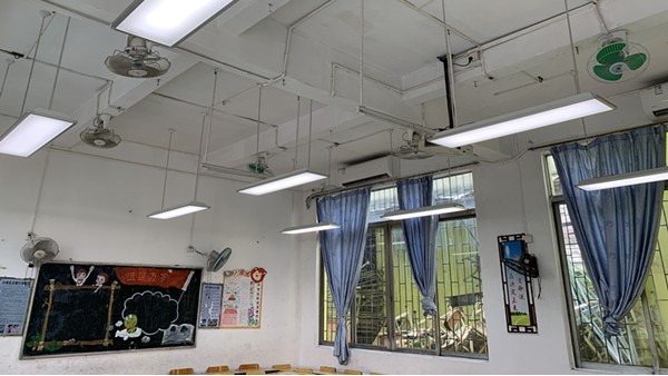 華輝教育照明來(lái)支招~這么多LED護(hù)眼燈具該如何挑選？